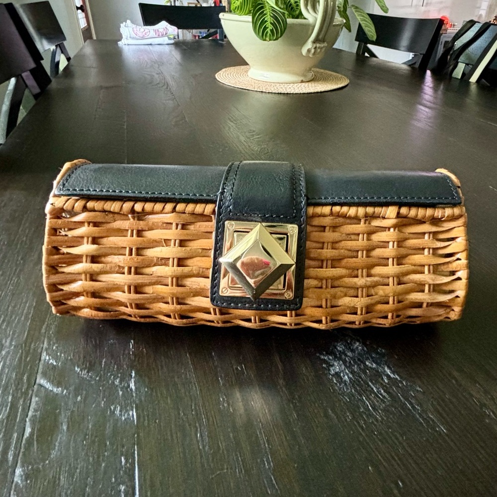 MICHAEL KORS Black Leather & Woven Clutch Bag
